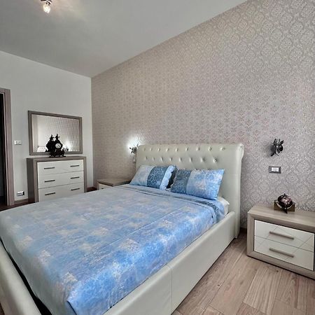Casa Vacanze Torino Con Vasca Idromassaggio Luaran gambar